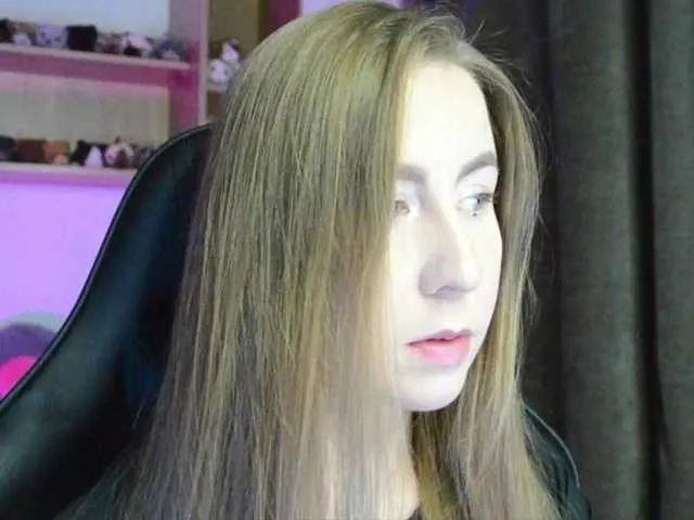 -Morra- from BongaCams