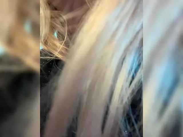 0------0 from BongaCams