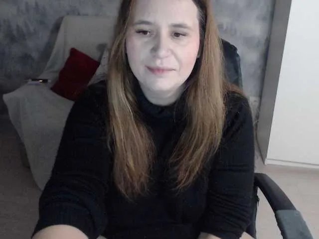 AdelinaLawson from BongaCams