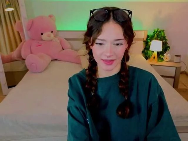 adet1a from BongaCams