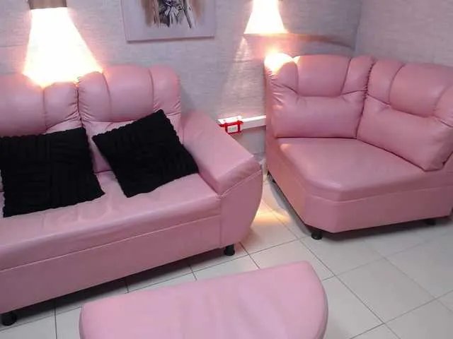  Alaya-Cute chat room