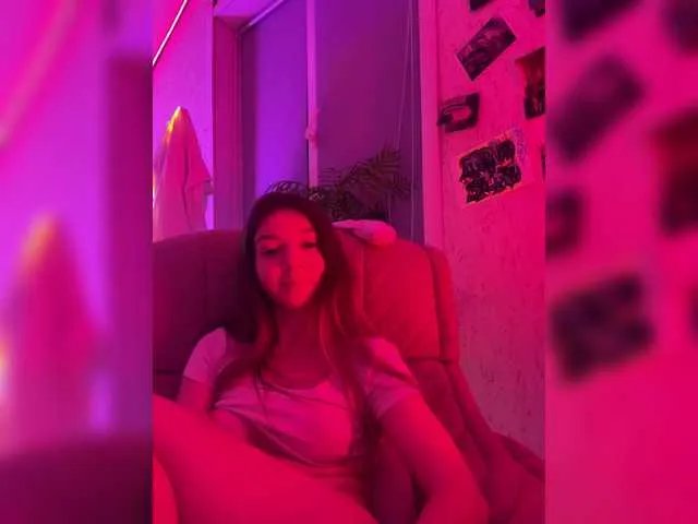 altertyan from BongaCams