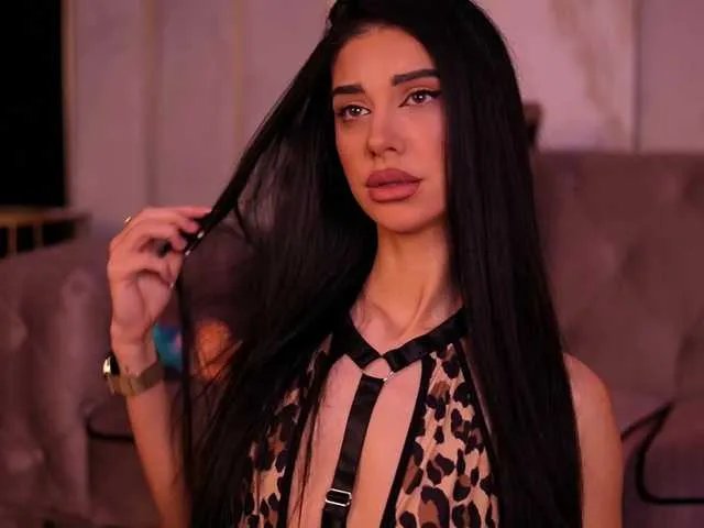 ArinaRhodes from BongaCams