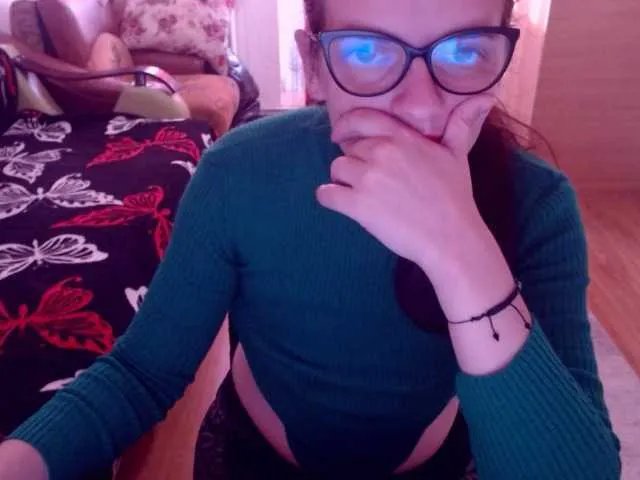 bellaro from BongaCams