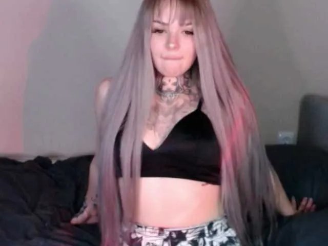 bklfeya from BongaCams
