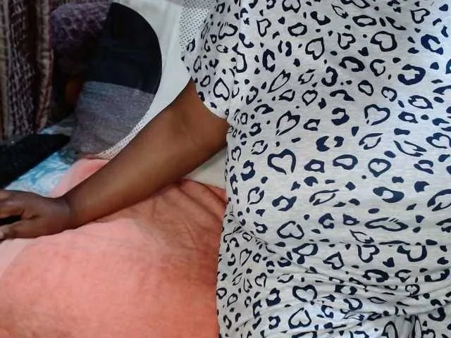 BustyBabeX from BongaCams