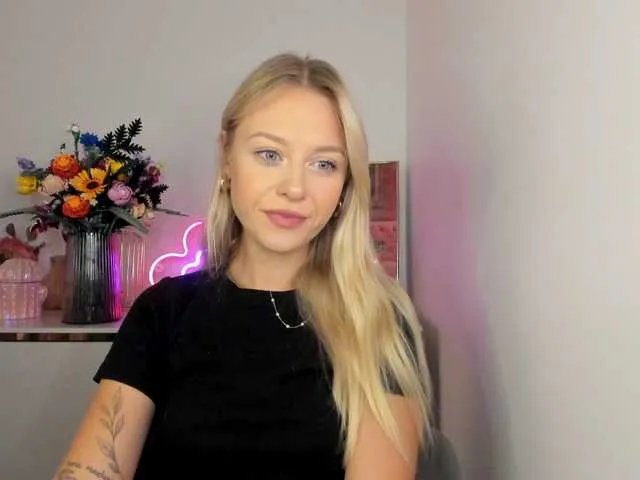 CindyGlam from BongaCams