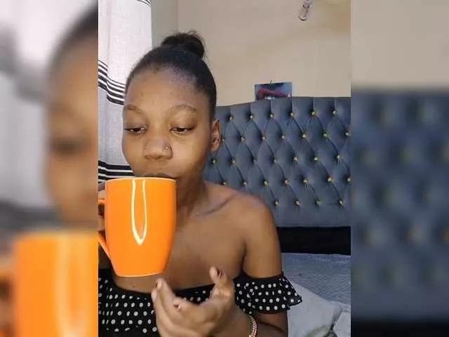 Ebbonyrakael from BongaCams