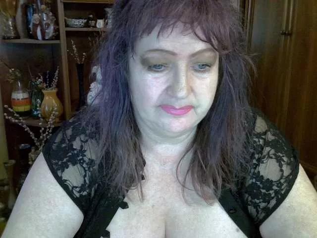 ElenaZed from BongaCams