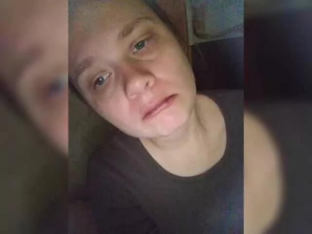 esterjohns from BongaCams
