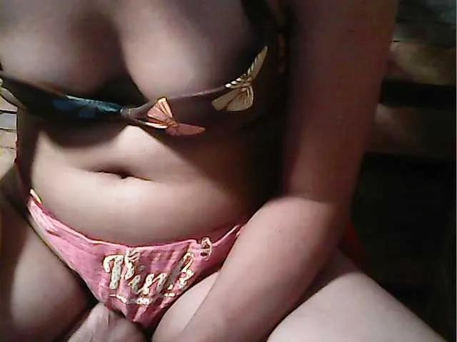 flowerhairypinay from BongaCams is Freechat