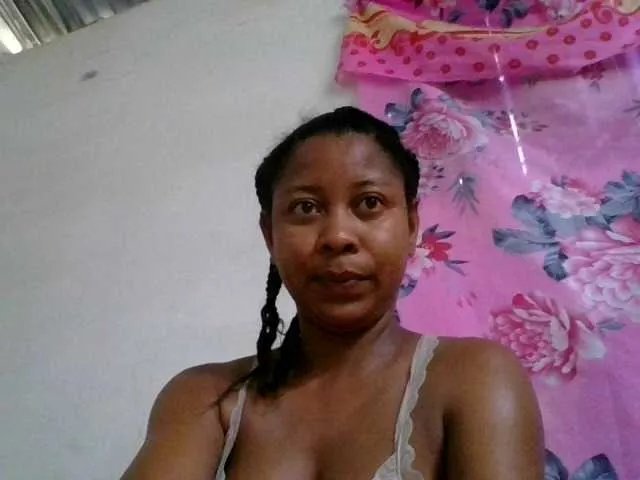  FredahSannie chat room