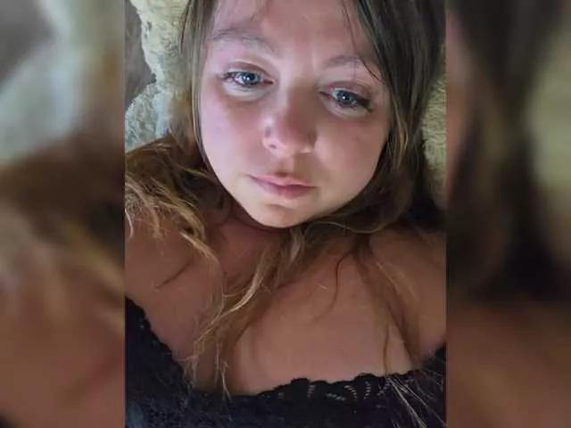 HairyCrotch from BongaCams is Freechat