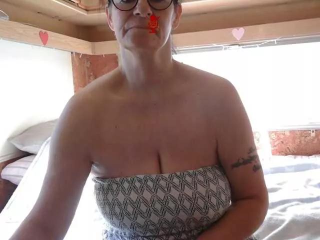 Newest model in town ready for you to masturbate to her live production here. Illymaus is waiting to chat with you live for FREE Click now to see her exposed adult video show! Illymaus from BongaCams