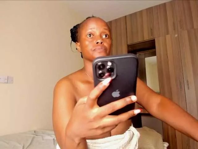 Drop your pants, cam 2 cam and get breathless by BongaCams's JasminQuin and find her desired obsessions. Fulfill your thirst for playful and dirty customizable adult adventures with her for free, right here! JasminQuin from BongaCams