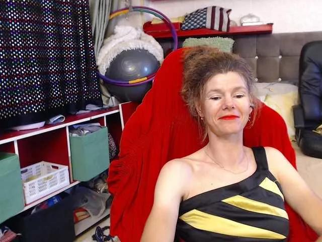 kellysurfing from BongaCams