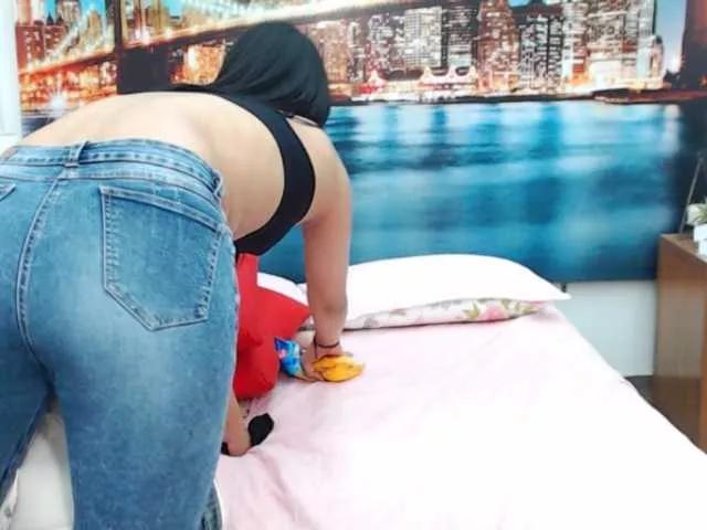 KendraAndMishel from BongaCams is Freechat