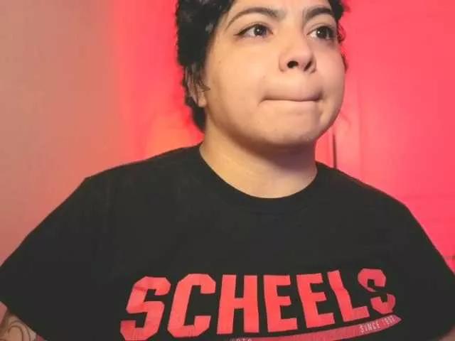 Kimmiakiss22 from BongaCams
