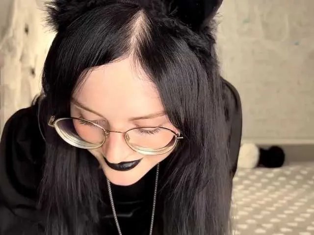 KittyNolick from BongaCams