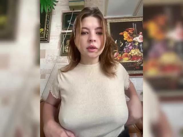 Lilian00666a from BongaCams