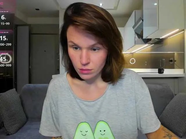 LisaDaniels from BongaCams