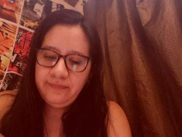 lucyLUxxx from BongaCams is Freechat