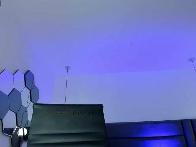 MaraRicci from BongaCams