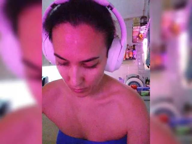 Marina4Love from BongaCams is Freechat