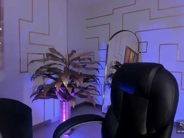 MiaFarrell from BongaCams