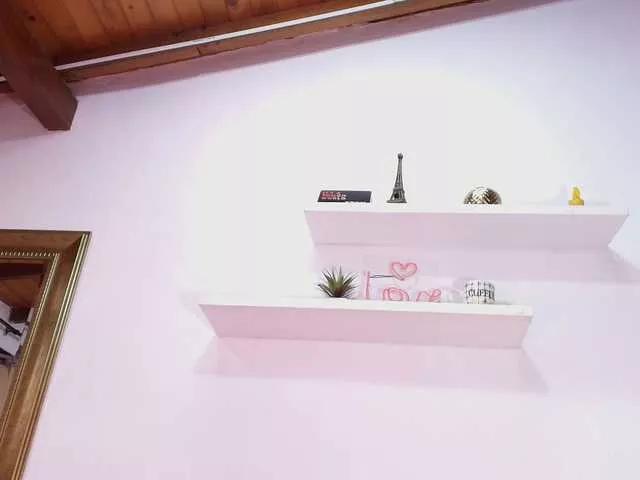 naia-blesed from BongaCams