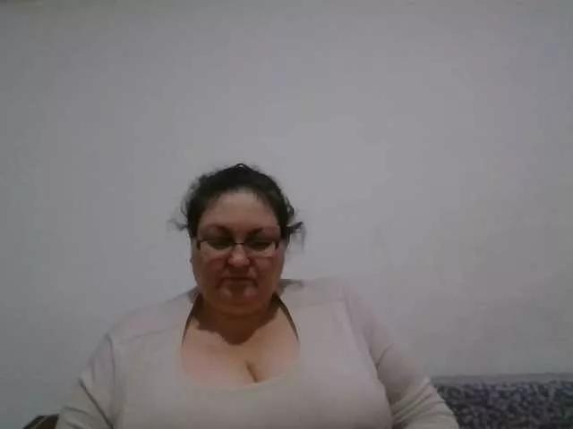 Nykyxo from BongaCams
