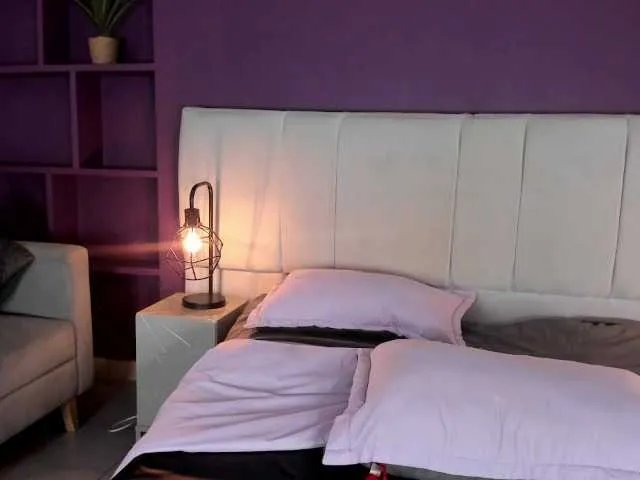 PamelaJohnsonn from BongaCams