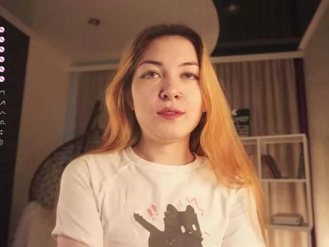 Pussy-Pikmi from BongaCams