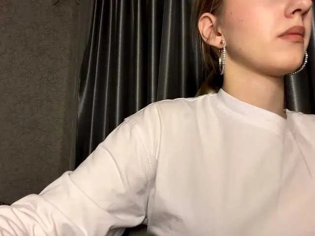  RaisaBrentz chat room