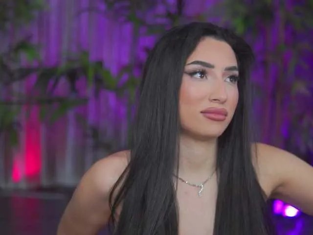 RamiraRowa from BongaCams