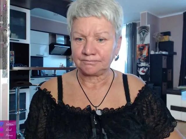 roxana-brooks from BongaCams