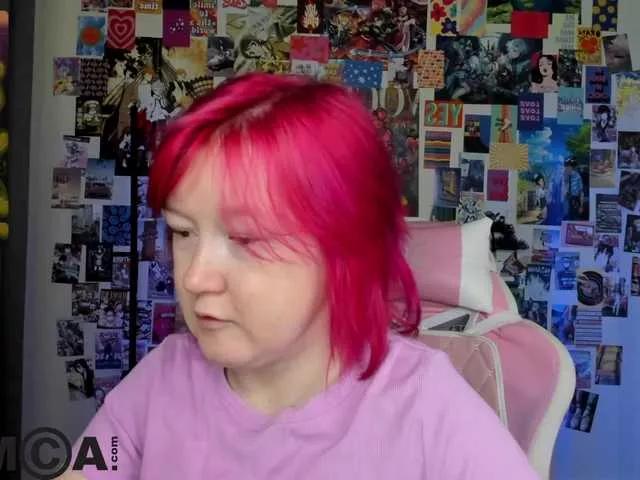 Sara-Moor from BongaCams