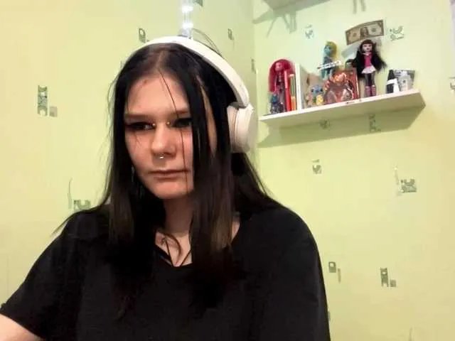 SIMONA-CHARON from BongaCams