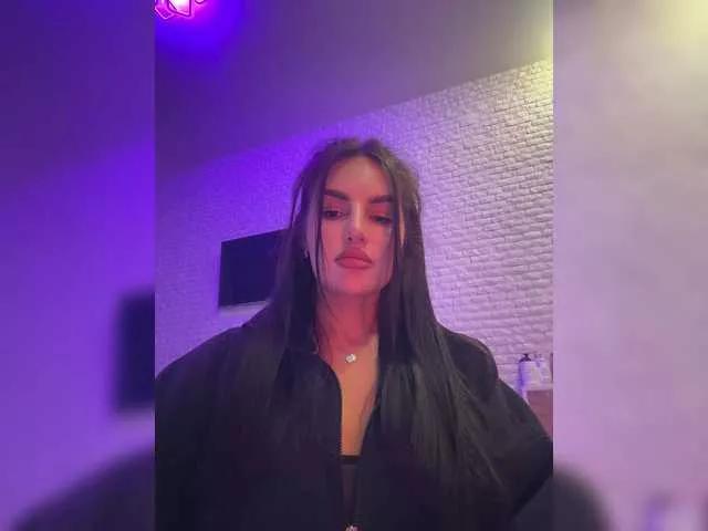 sweetkira25 from BongaCams