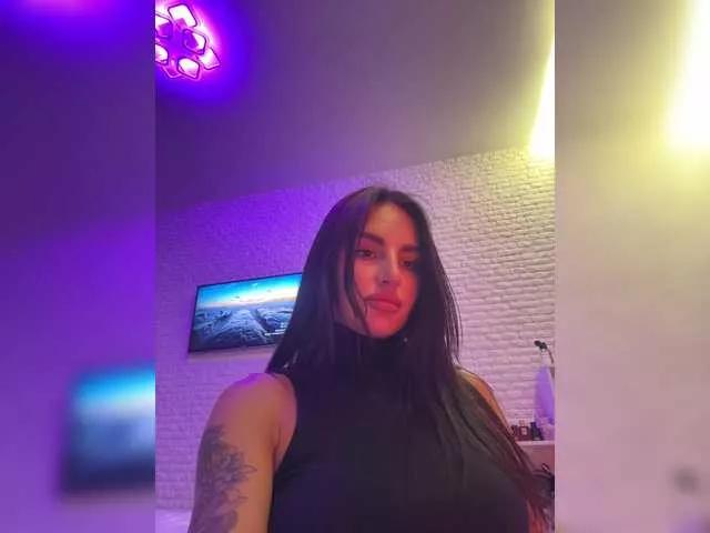 sweetkira25 from BongaCams
