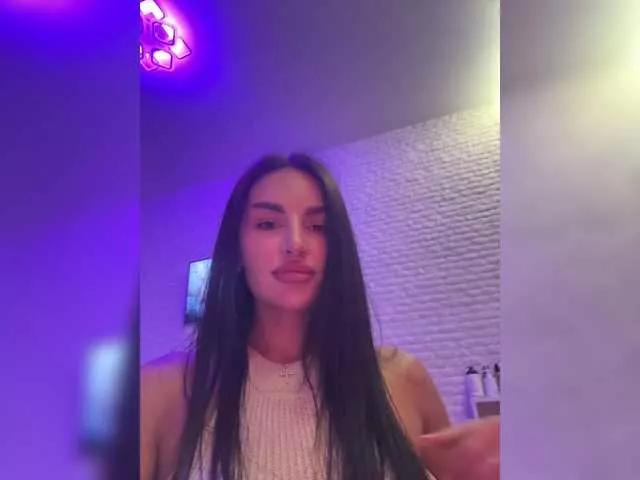 sweetkira25 from BongaCams