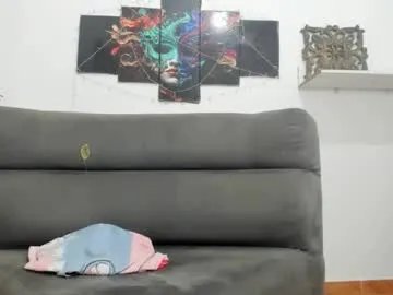 _latinhot_420