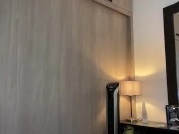 _paulah2 from Chaturbate