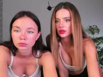 aria_muv from Chaturbate