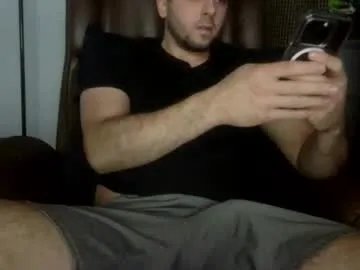 baretwinky from Chaturbate