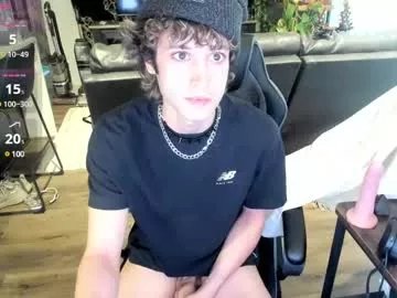 bashful4200 from Chaturbate