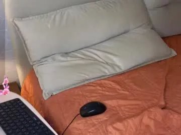 brightrays__ from Chaturbate