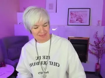 carmensoft from Chaturbate