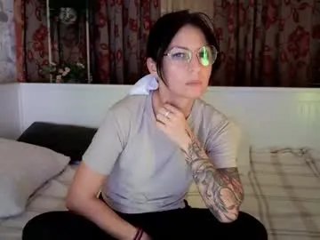 crissy_love from Chaturbate