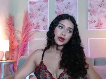 curlydani from Chaturbate